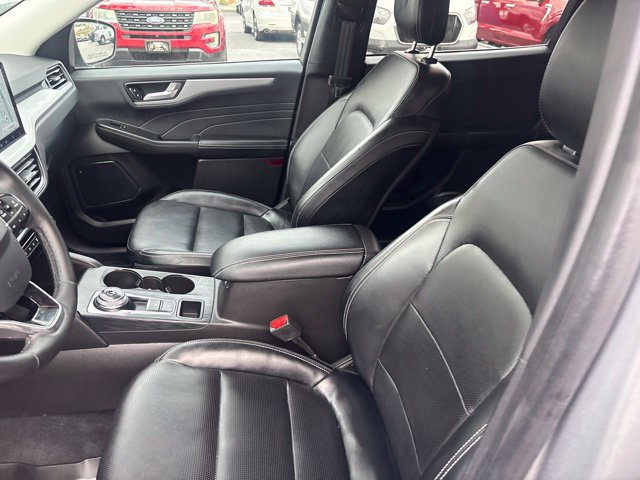 Certified 2023 Ford Escape Platinum AWD/4WD image 14