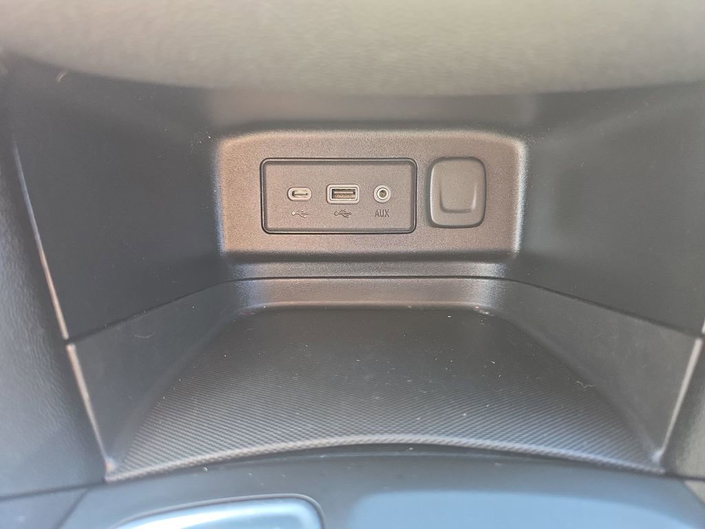 Used 2020 Chevrolet Equinox LT w/ Driver Convenience Package AWD/4WD image 29