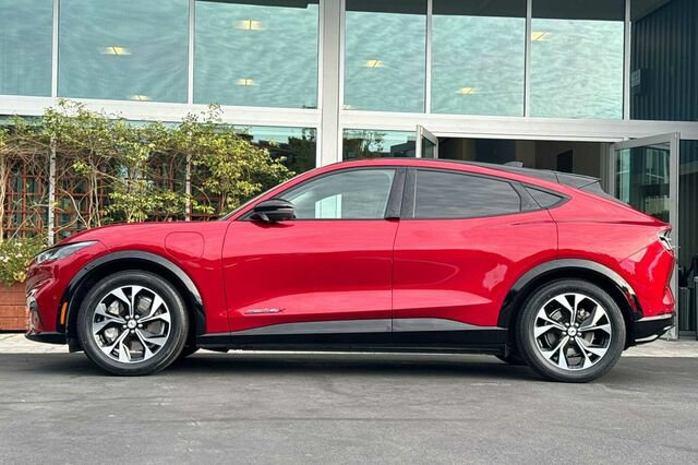 Certified 2023 Ford Mustang Mach-E Premium AWD/4WD image 7
