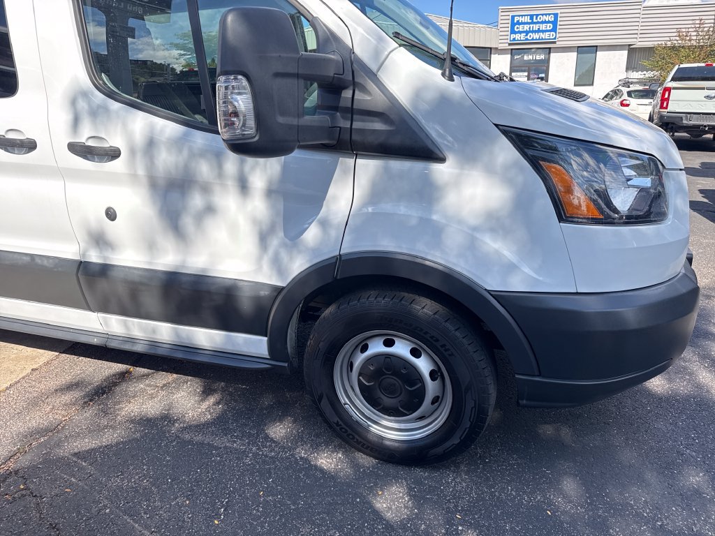 Certified 2018 Ford Transit 150 XL RWD image 30
