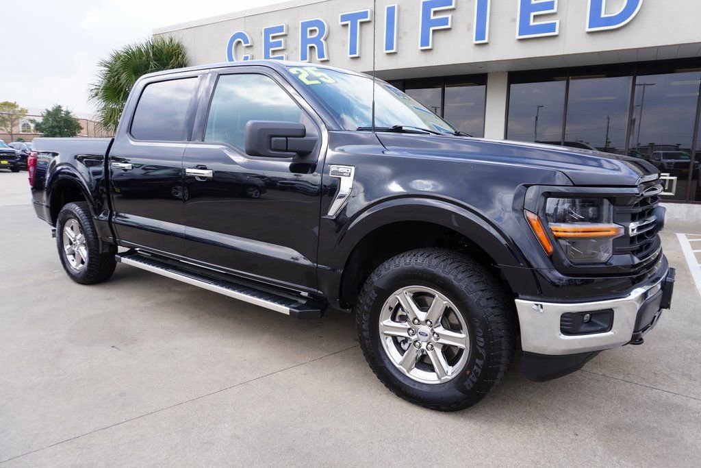 Certified 2025 Ford F150 XLT w/ Equipment Group 301A Standard image 5
