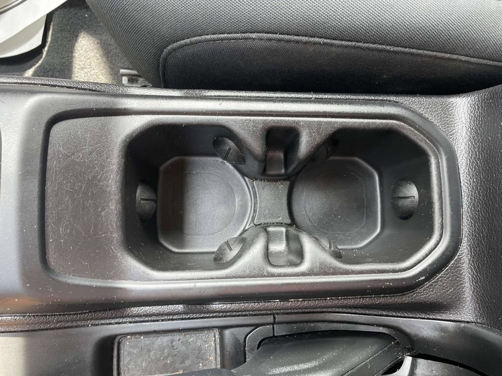 Used 2018 Jeep Wrangler Unlimited Sport AWD/4WD image 18