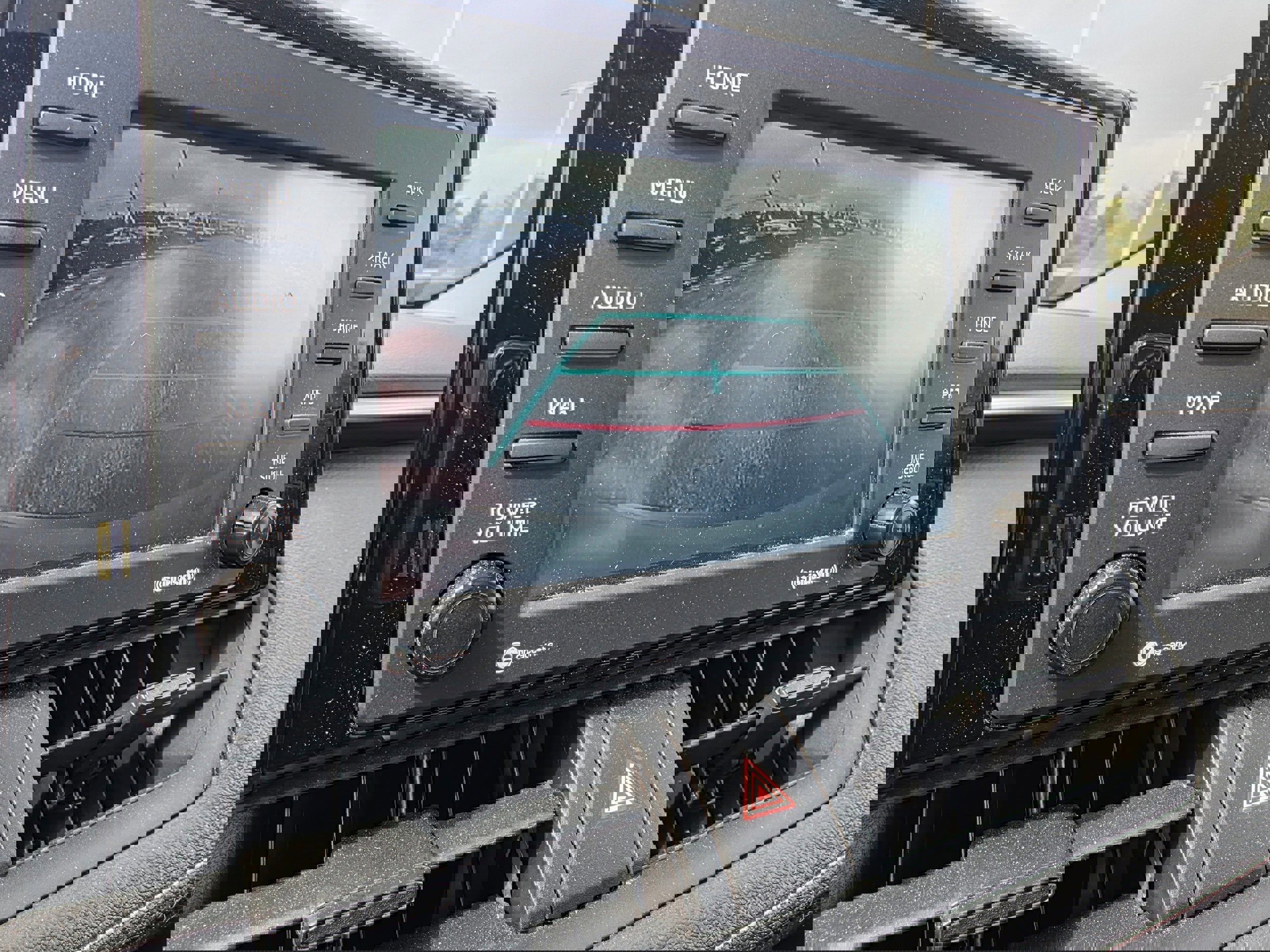 Used 2020 Toyota RAV4 XLE w/ Convenience Package AWD/4WD image 17