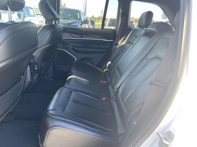 Used 2024 Jeep Grand Cherokee Limited 4xe AWD/4WD image 12