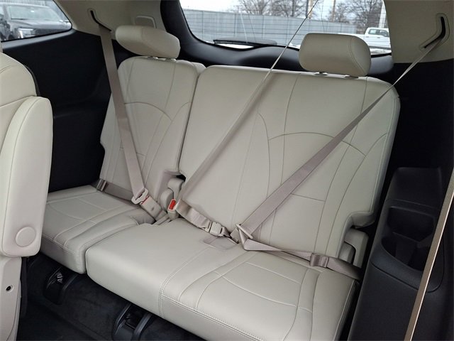 Used 2022 Buick Enclave Essence w/ Experience Buick Package image 10