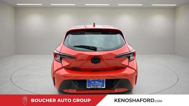 Used 2025 Toyota Corolla SE w/ SE Package FWD image 6