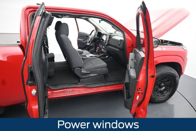 Used 2025 Nissan Frontier S RWD image 13