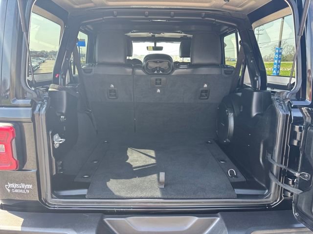 Used 2021 Jeep Wrangler Unlimited Sahara image 12