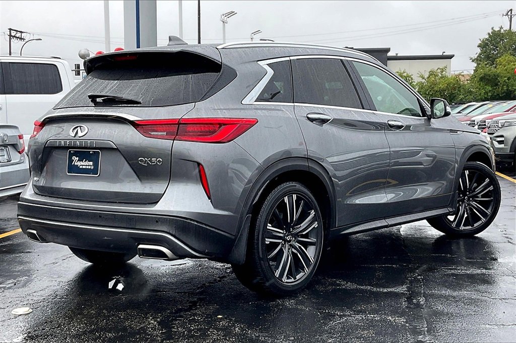 Used 2021 INFINITI QX50 Luxe w/ Appearance Package image 12