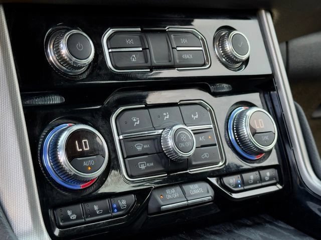 Used 2024 GMC Yukon Denali AWD/4WD image 20