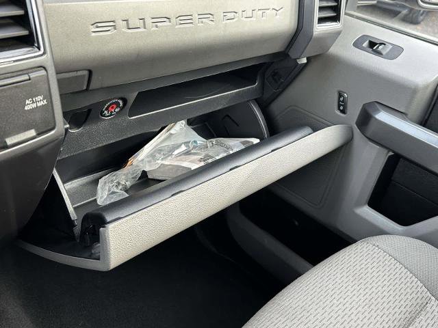 Certified 2022 Ford F250 XLT w/ Snow Plow Prep Package image 32