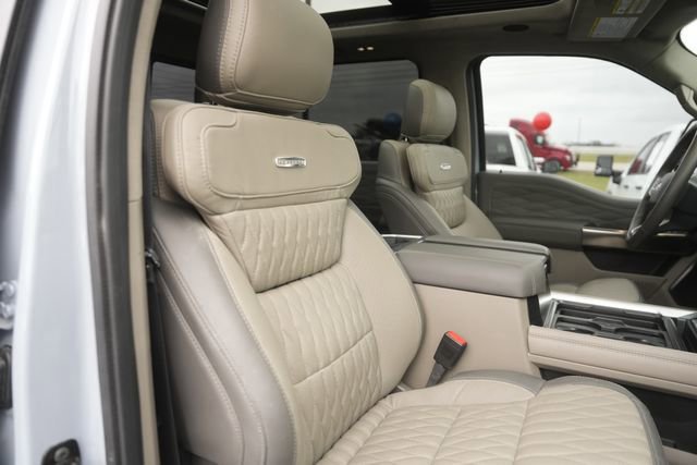 Certified 2026 Ford F450 Platinum w/ Platinum Plus Package image 20