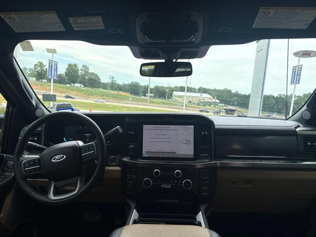 Certified 2025 Ford F450 Lariat w/ Lariat Ultimate Package AWD/4WD image 12