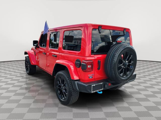 Used 2024 Jeep Wrangler Unlimited Sahara AWD/4WD image 4