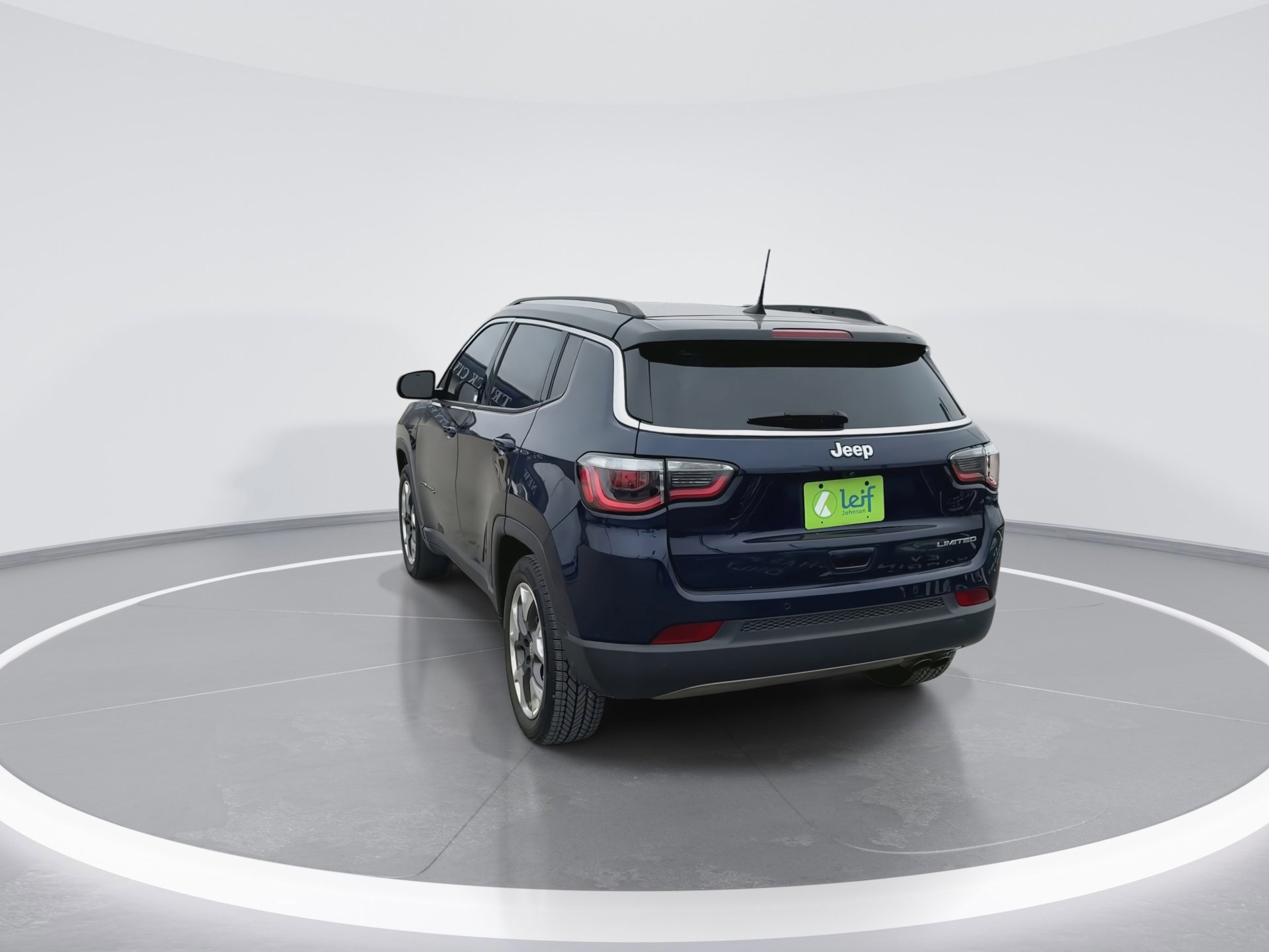 Used 2018 Jeep Compass Limited w/ Navigation Group image 9