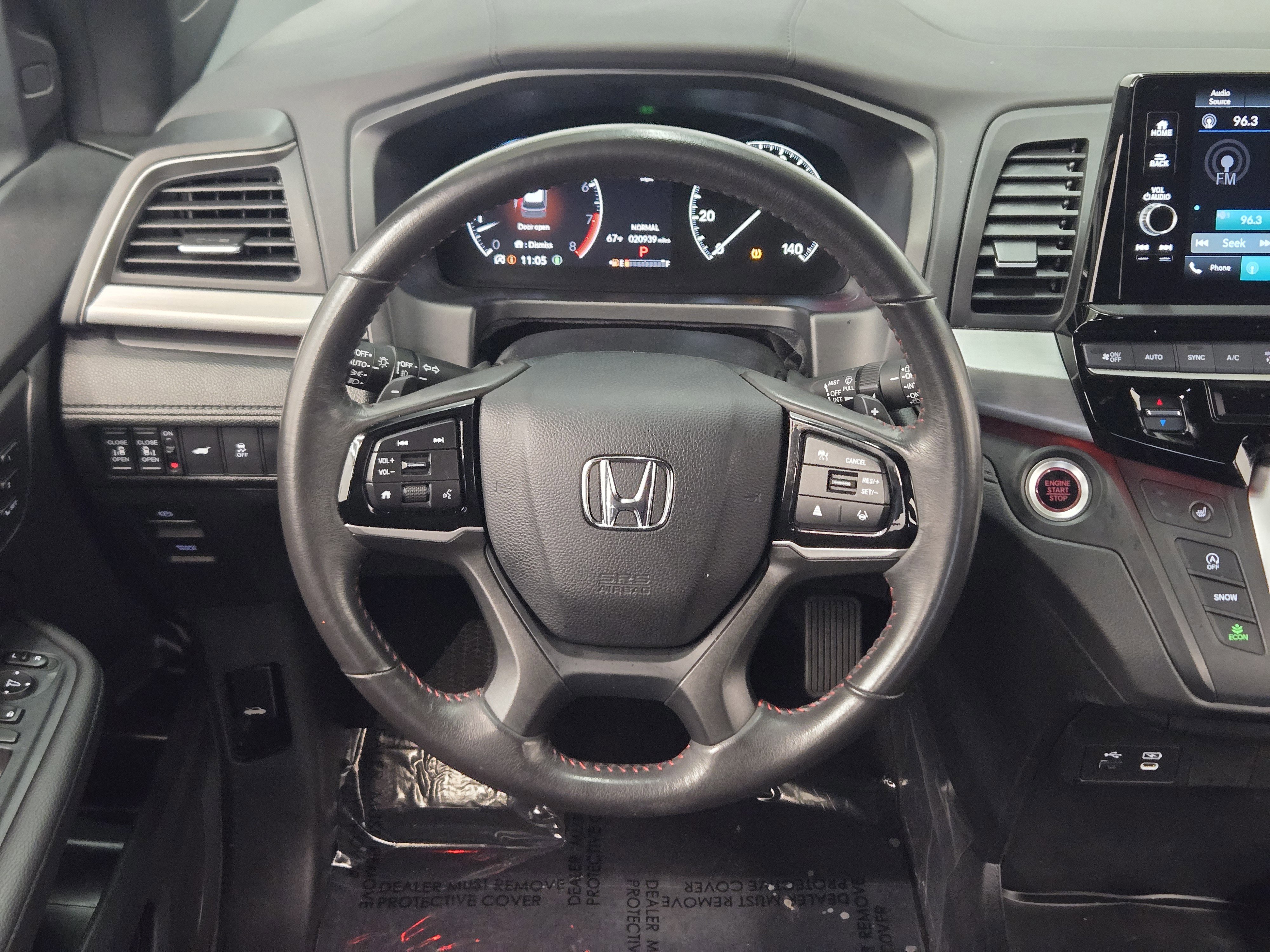 Used 2025 Honda Odyssey Sport-L image 27