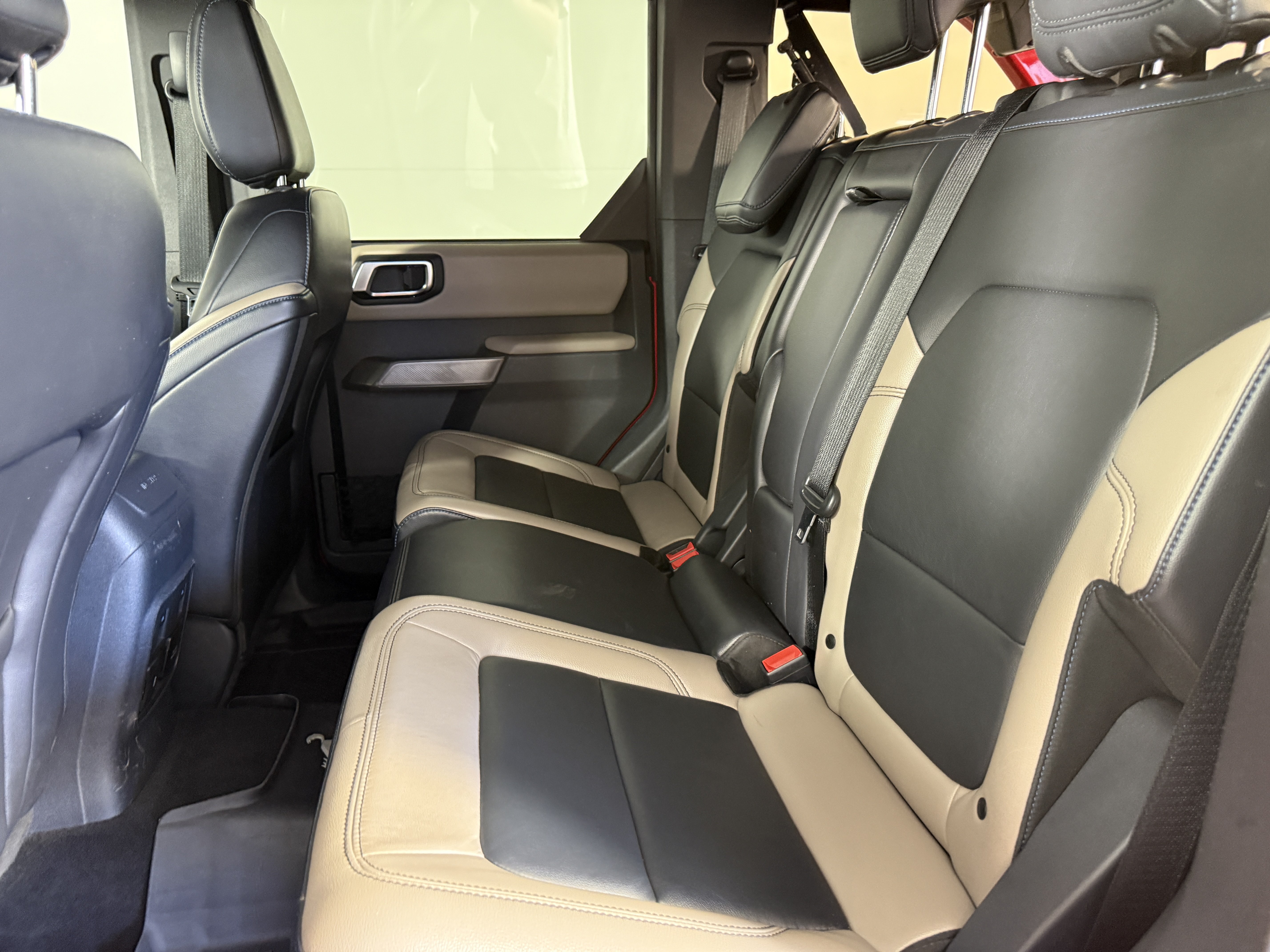 Certified 2021 Ford Bronco Wildtrak AWD/4WD image 14