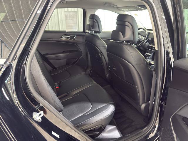 Used 2023 Kia Sportage EX FWD image 31