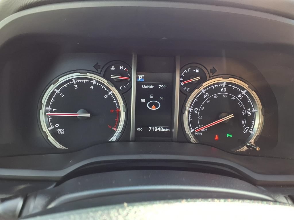 Used 2023 Toyota 4Runner Limited AWD/4WD image 21