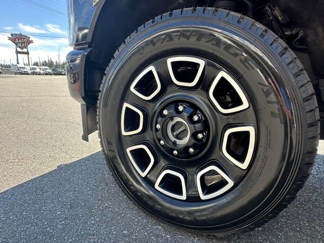 Certified 2024 Ford F350 Platinum AWD/4WD image 27