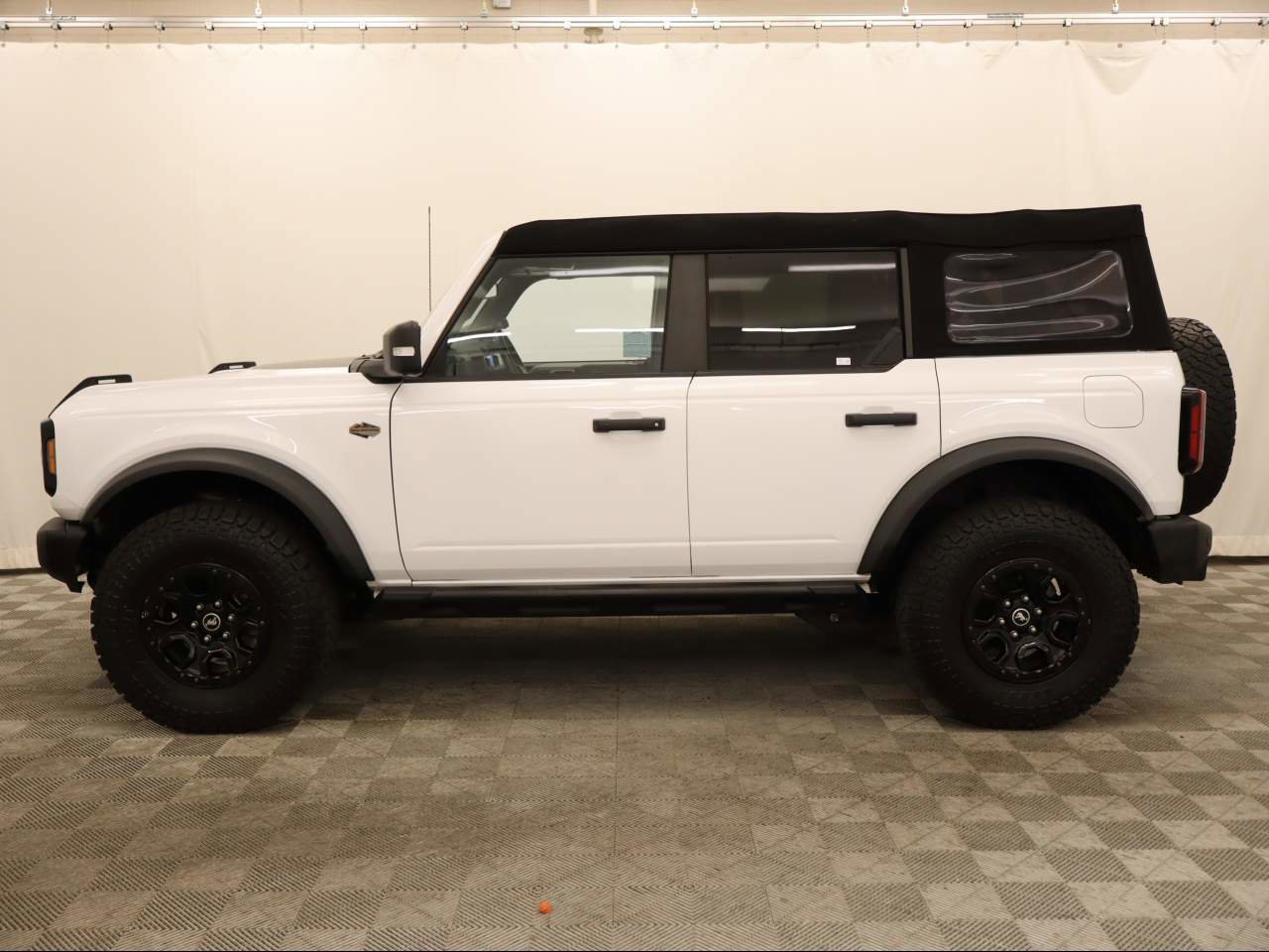 Certified 2023 Ford Bronco Wildtrak image 2