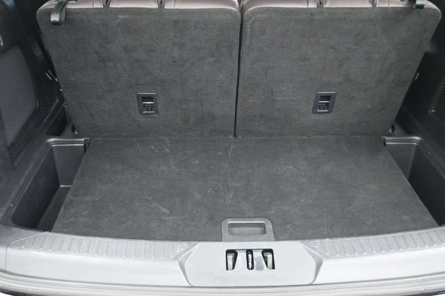 Certified 2025 Ford Explorer Platinum w/ LUX Leather Package AWD/4WD image 20