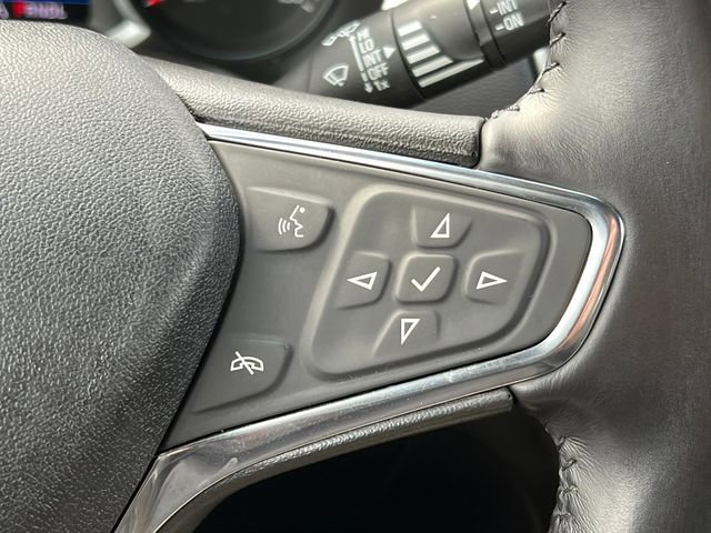 Used 2020 Chevrolet Equinox LT w/ Driver Convenience Package image 21