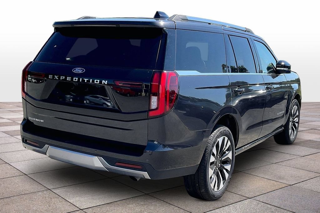 Certified 2025 Ford Expedition Platinum w/ Driver's Package AWD/4WD image 12
