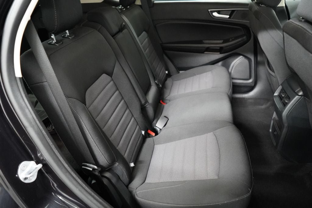 Certified 2024 Ford Edge SE w/ Black Appearance Package AWD/4WD image 21