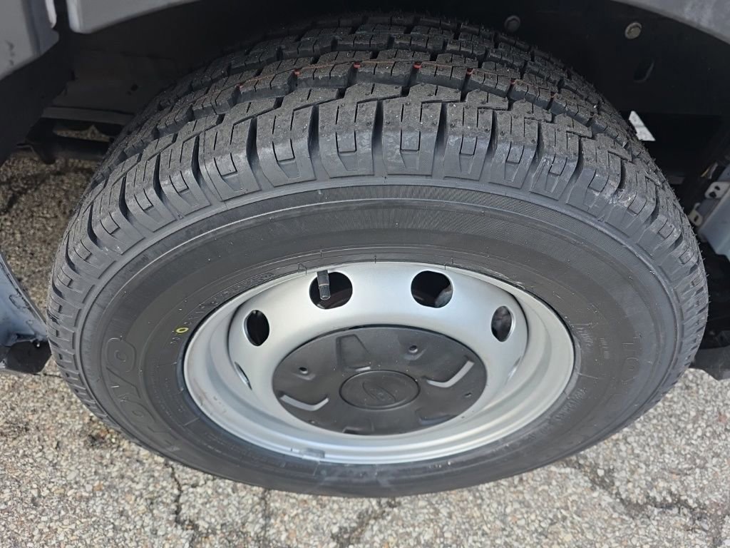 Certified 2023 Ford Transit 150 Low Roof image 37