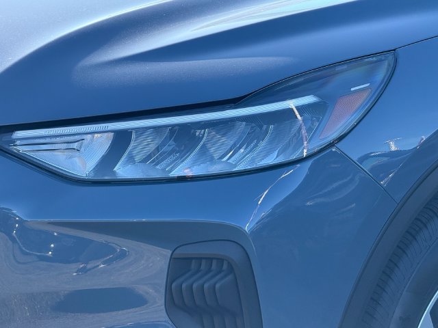 Certified 2023 Ford Escape Active AWD/4WD image 25