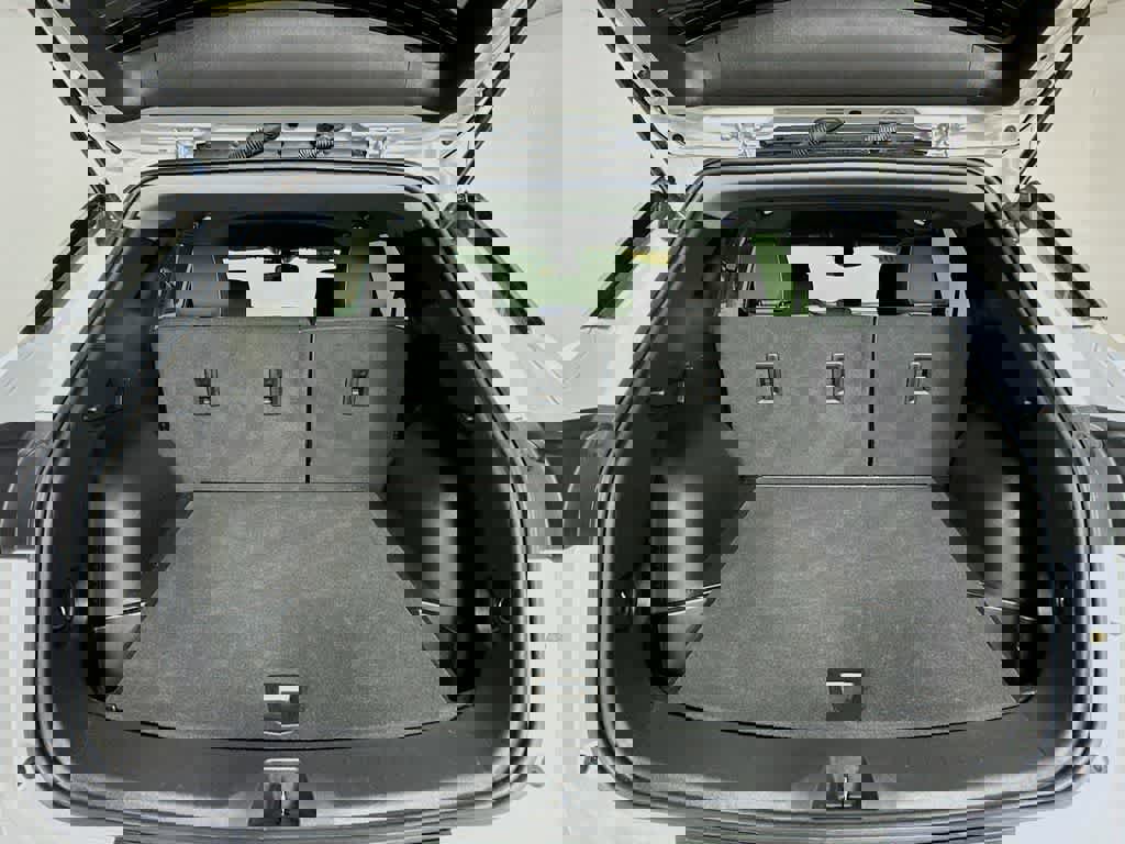 Used 2023 Chevrolet Blazer LT image 24