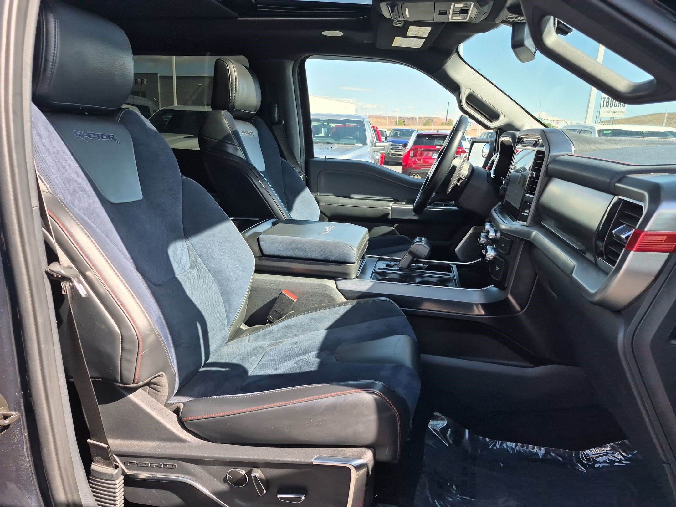 Certified 2023 Ford F150 Raptor w/ Blue Interior Package AWD/4WD image 34