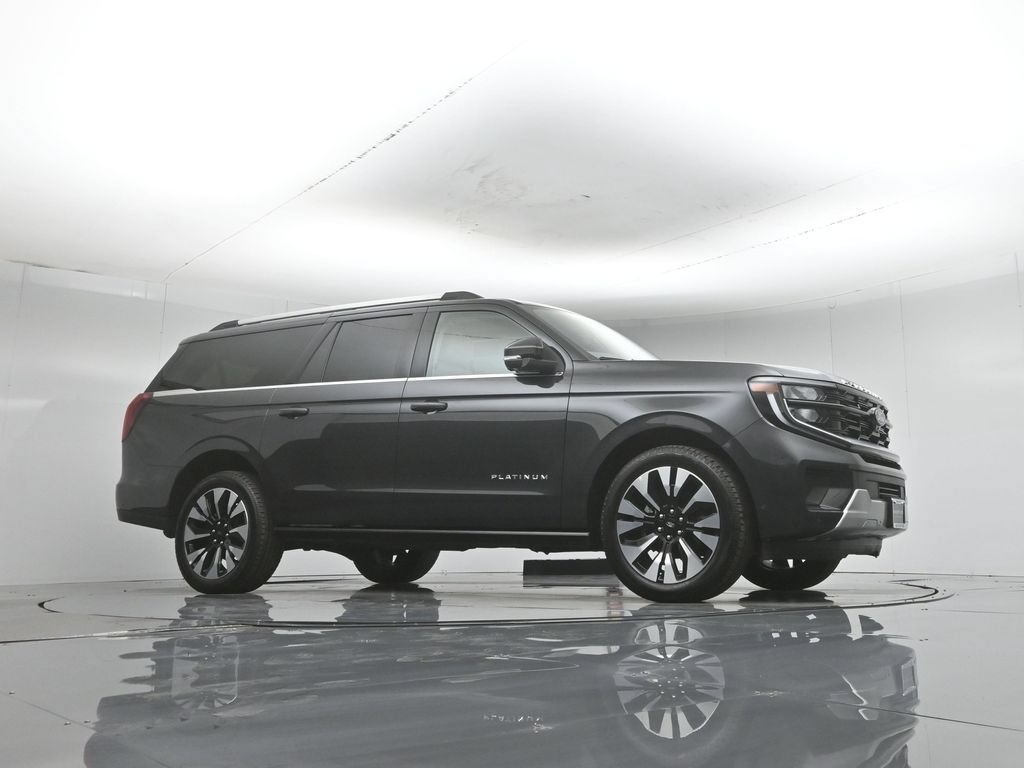 Certified 2025 Ford Expedition Max Platinum w/ Driver's Package AWD/4WD image 4