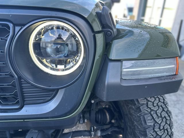 Used 2024 Jeep Wrangler Unlimited Rubicon 4xe image 9