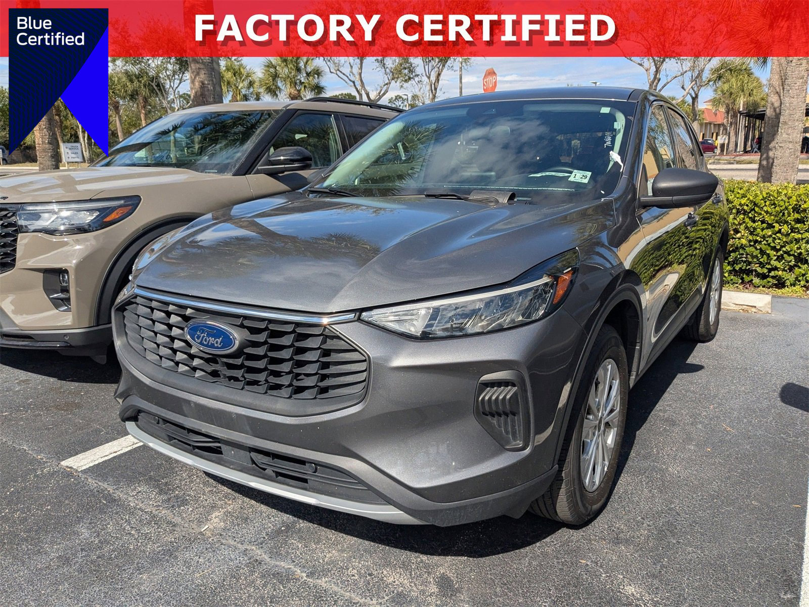 Certified 2024 Ford Escape Active image 1