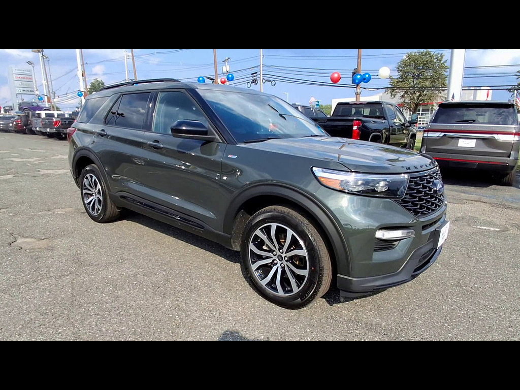 Certified 2024 Ford Explorer ST-Line w/ Class IV Trailer Tow Package AWD/4WD image 2