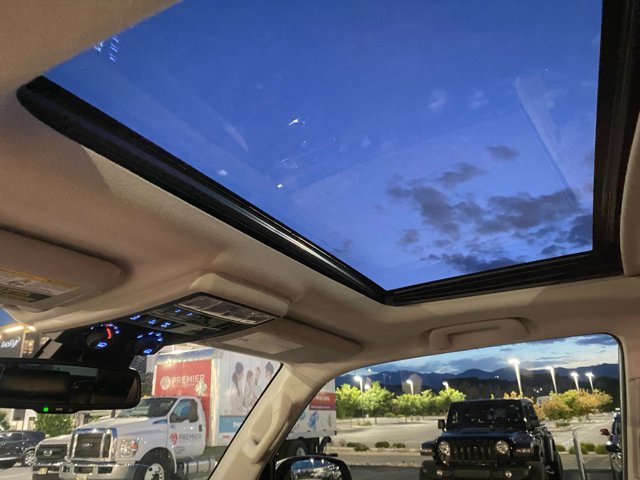 Used 2021 Toyota 4Runner TRD Off-Road Premium w/ Moonroof Package AWD/4WD image 33