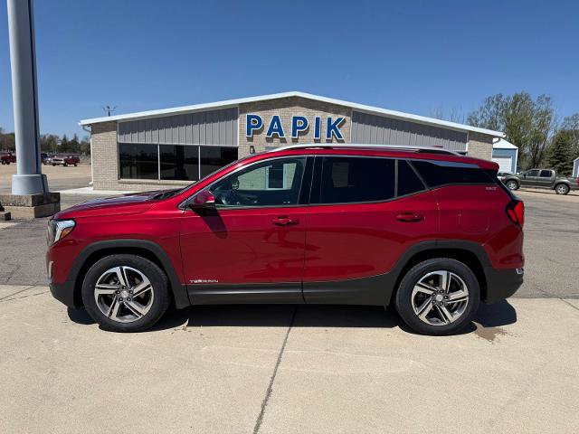 Used 2019 GMC Terrain SLT w/ Preferred Package FWD image 3