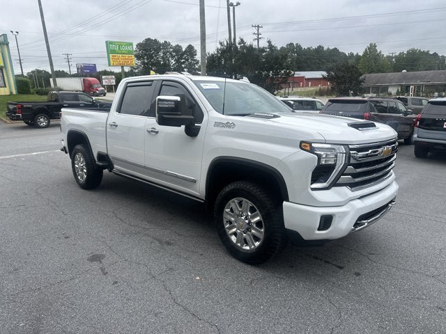 Used 2025 Chevrolet Silverado 2500 High Country w/ High Country Premium Package AWD/4WD image 4
