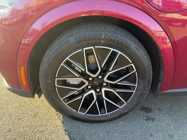 Certified 2025 Ford Mustang Mach-E Premium image 25