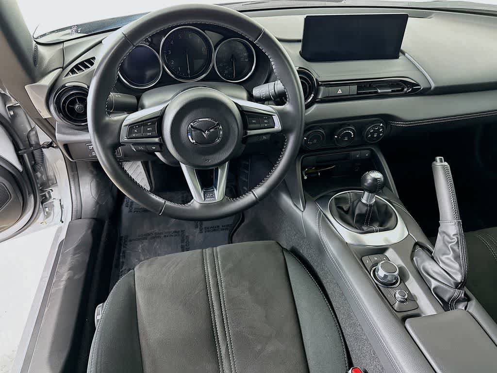Used 2024 MAZDA MX-5 Miata Club RWD image 10
