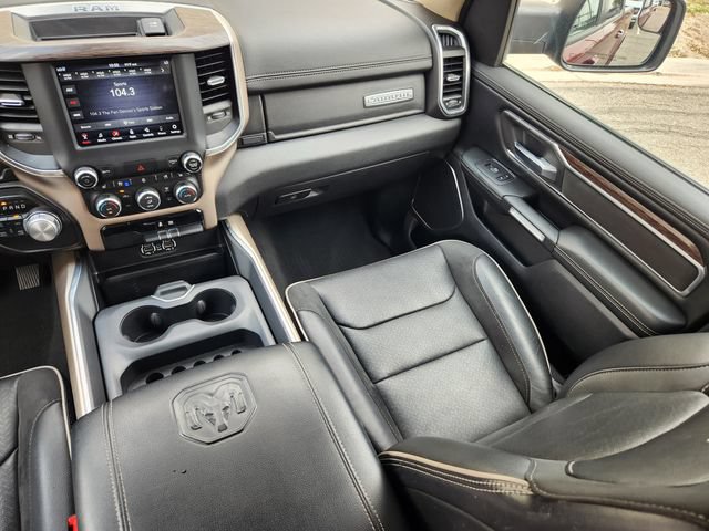 Used 2019 RAM 1500 Laramie AWD/4WD image 14