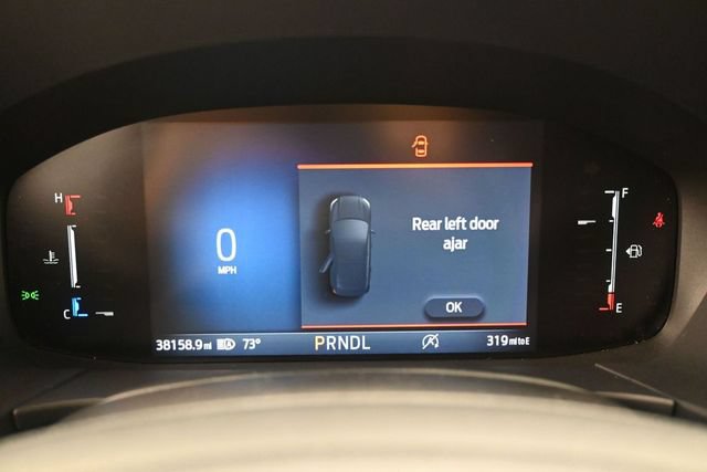 Certified 2025 Ford Escape ST-Line Select AWD/4WD image 9
