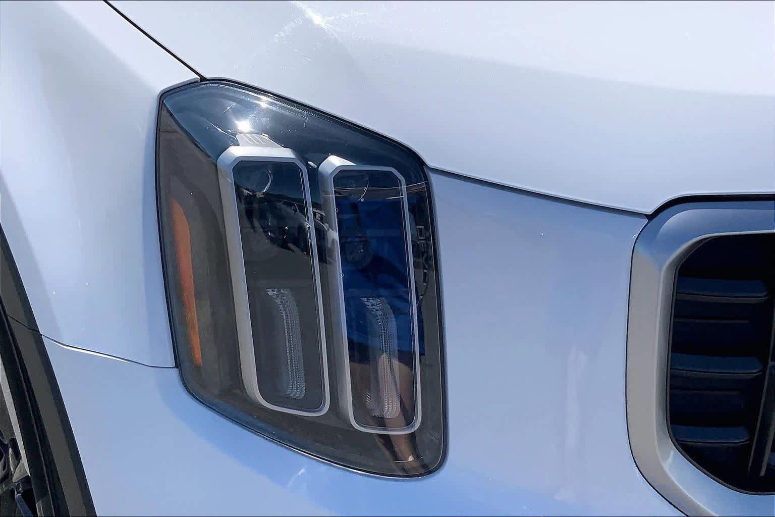 Used 2024 Kia Telluride S FWD image 26