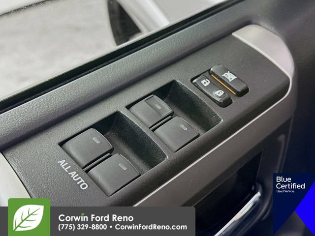 Used 2021 Toyota 4Runner SR5 AWD/4WD image 21