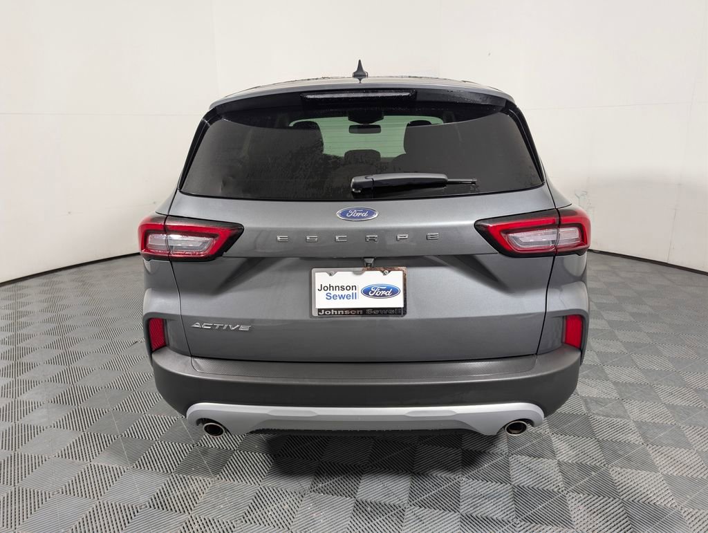 Certified 2025 Ford Escape Active FWD image 6