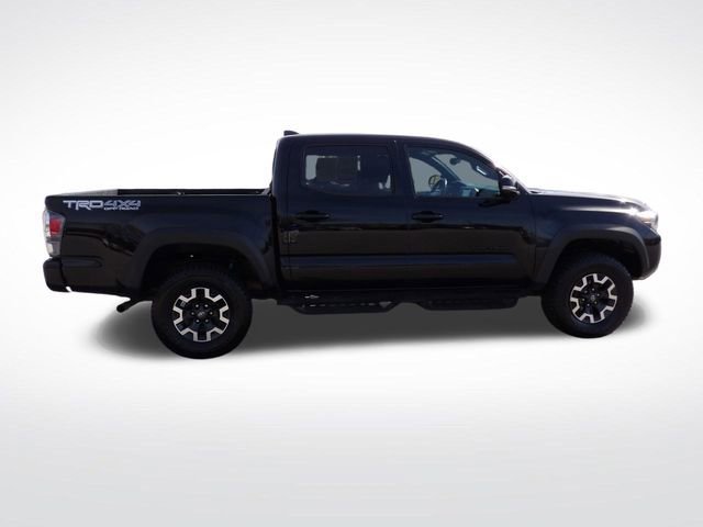 Used 2023 Toyota Tacoma TRD Off-Road w/ Technology Package image 9