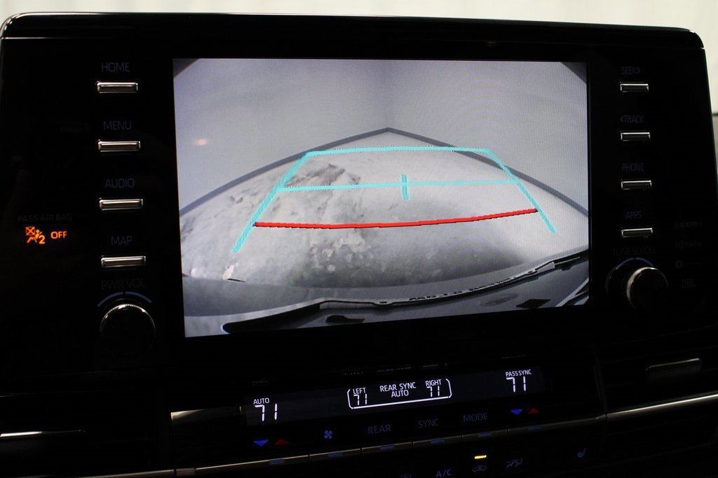 Used 2021 Toyota Sienna XSE w/ XSE Plus Package image 10