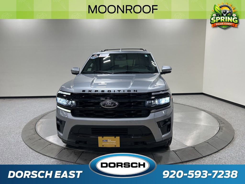 Certified 2022 Ford Expedition Limited image 3